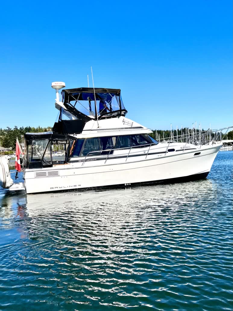 1991 - Bayliner 3288 Motoryacht - 32ft - Bayview Yachts